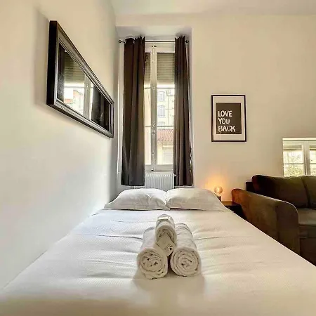 Apartment Cosy 6/metro Foch-bossuet 1 *