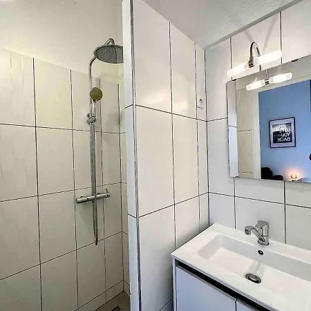 Apartment Cosy 6/metro Foch-bossuet 1 *